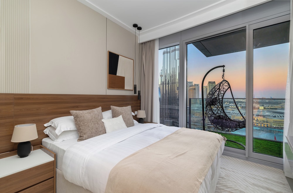 Roomszy Residences - Opera Grand
