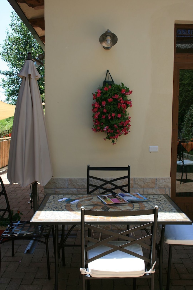 Photo 24