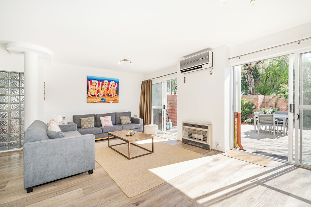 Abby's Beach Villa