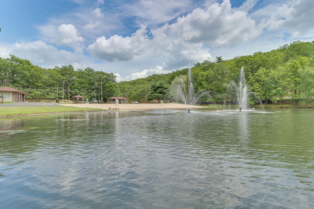 Pool + Lake Access, Yard: Poconos Family Getaway