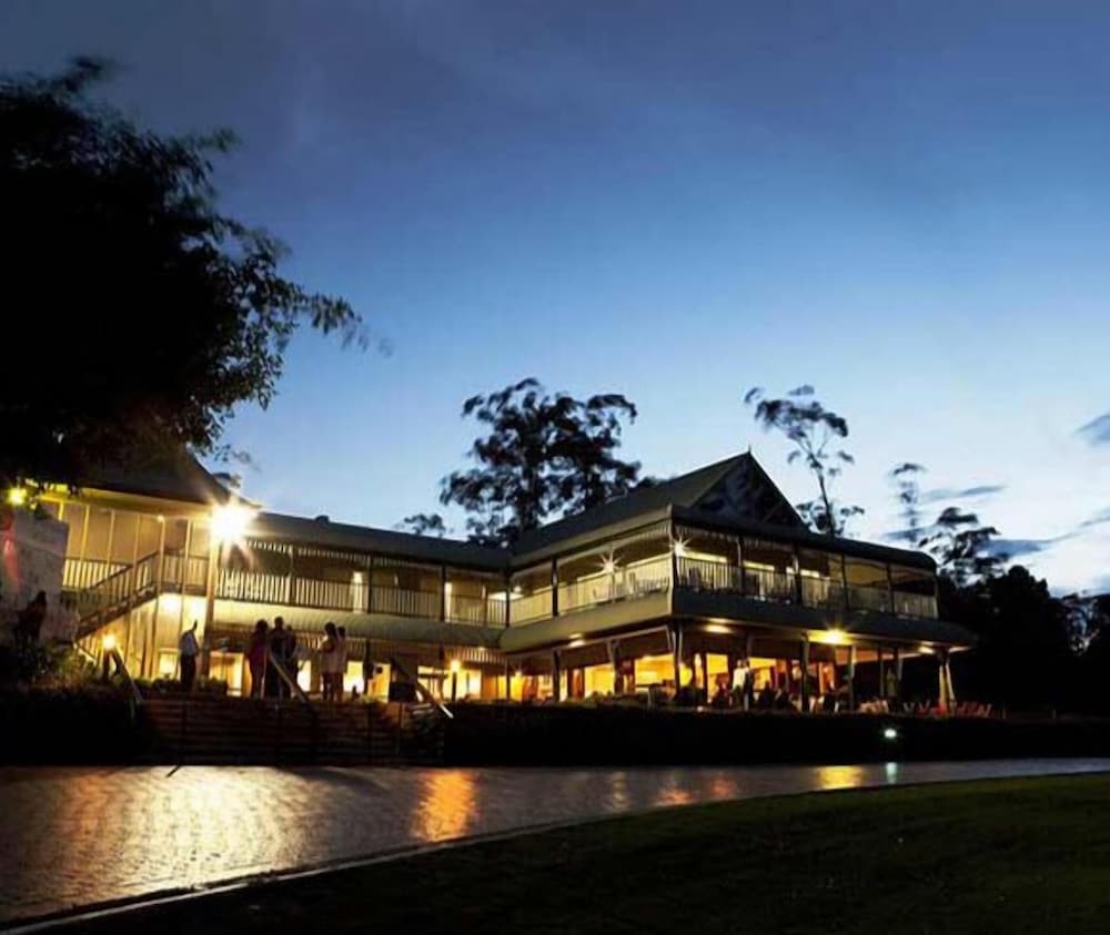 Hotel Bonville Golf Resort - Image 1