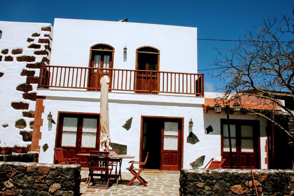 La Casa del Abuelito Julián en El Hierro view 3