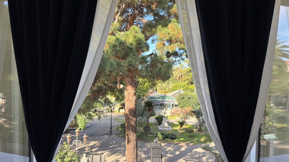 AC GOLD B&B Boutique Rooms & Suite
