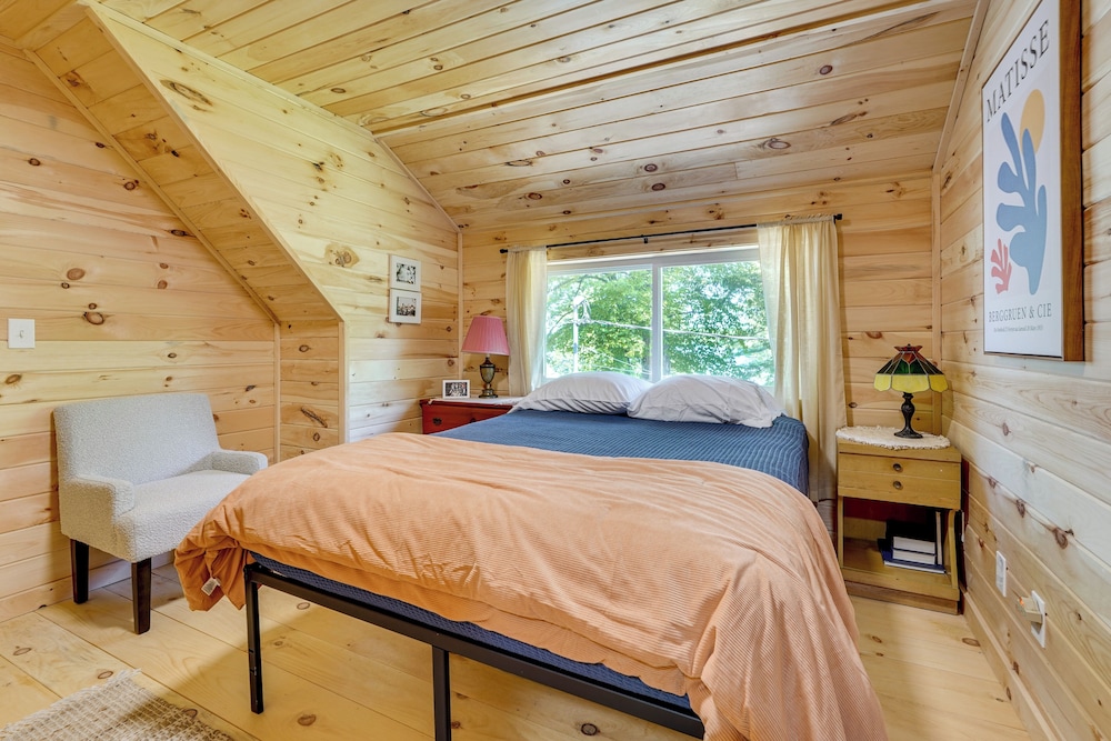 Annabessacook Lake Retreat w/ Deck: Pets Welcome!