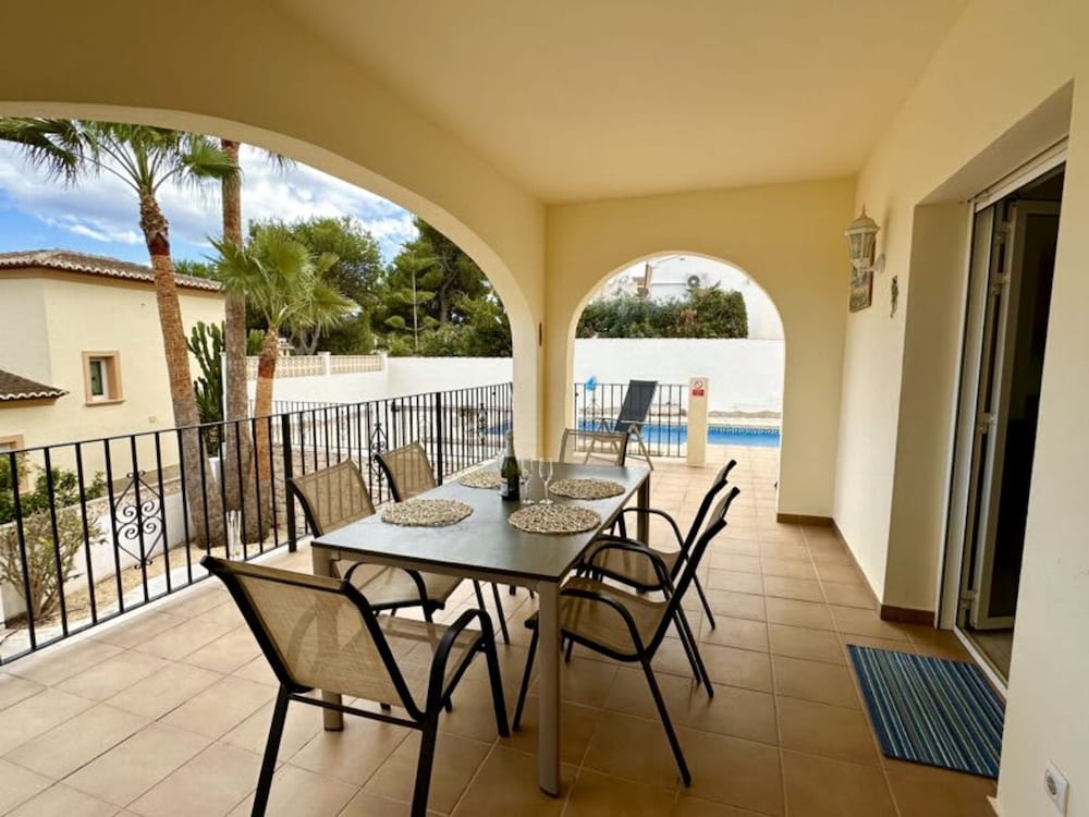 Three Bedroom Villa With Private Pool in Moraira