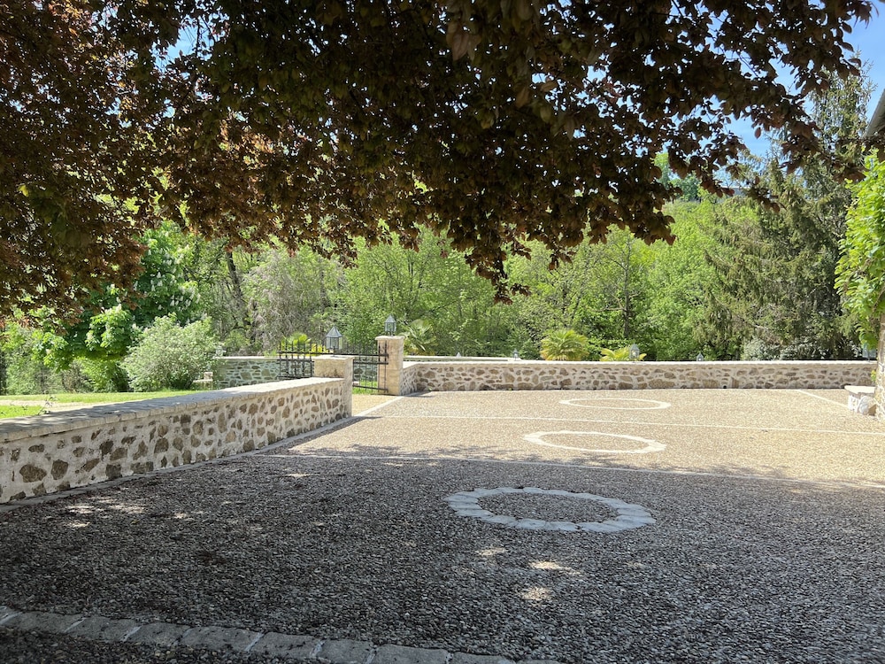 Domaine de Brise Bois - Chambres & Gîtes