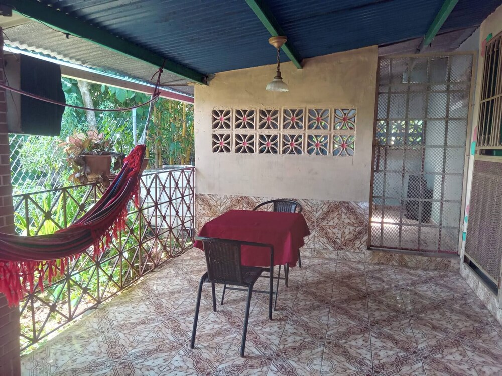 Cozy La Chorrera Villa With Private Patio & Nature Views