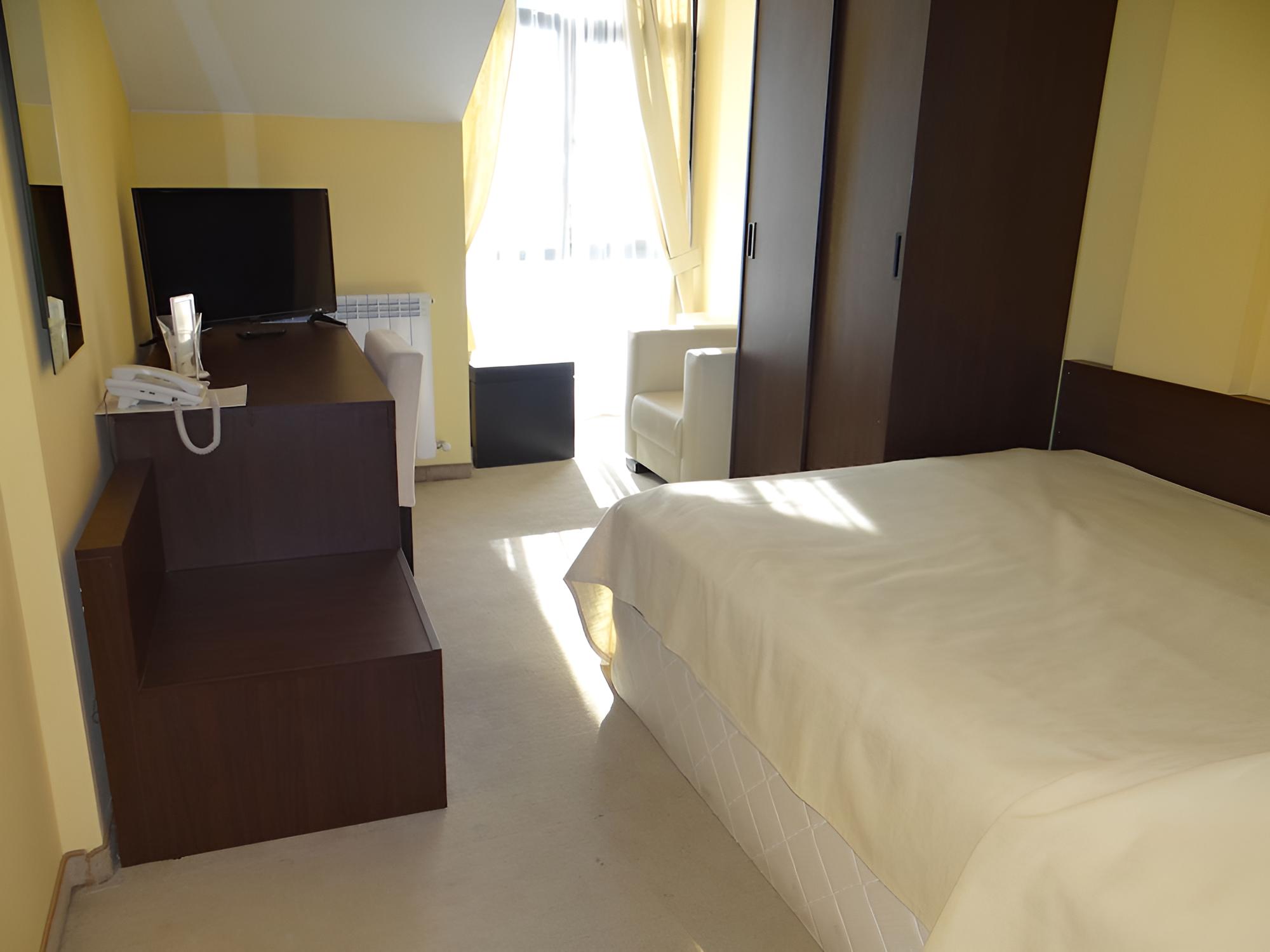 Bansko Vacations - Hotel Elitsa - Property Image 2