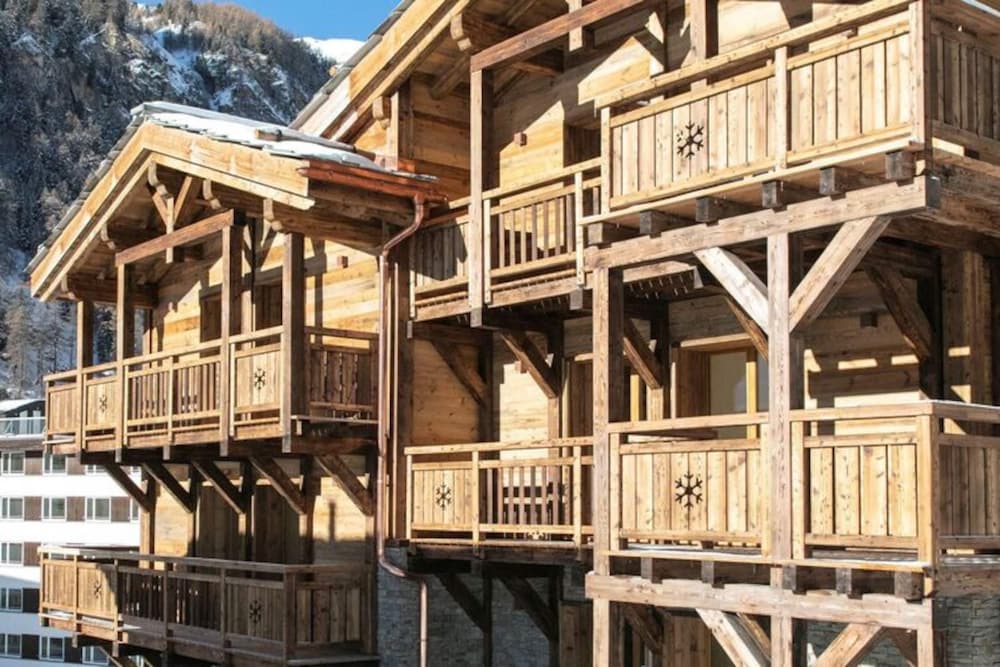 Lavish Apartment With Sauna