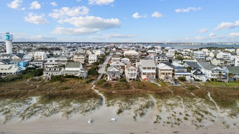 Sunset Shores 5 Bedroom Home
