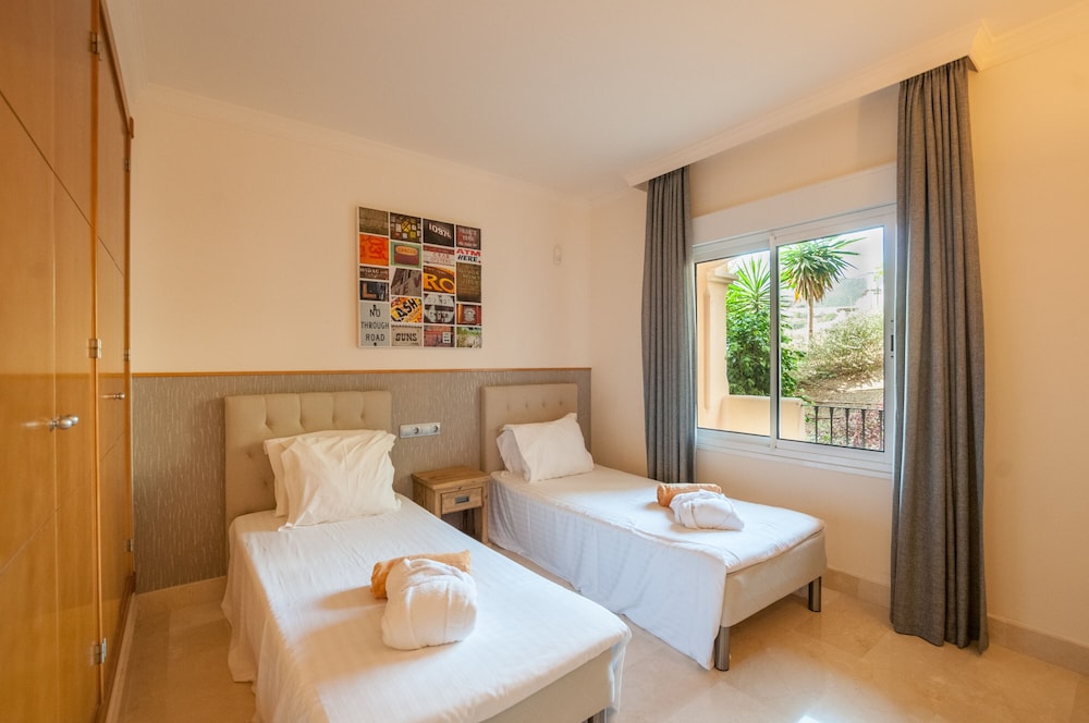 Marbella Vacations - Aloha Hill Club Golf Spa Apartments - Property Image 74