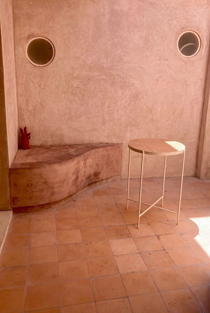 Beige Jardin Conzatti Centro Diseno AC