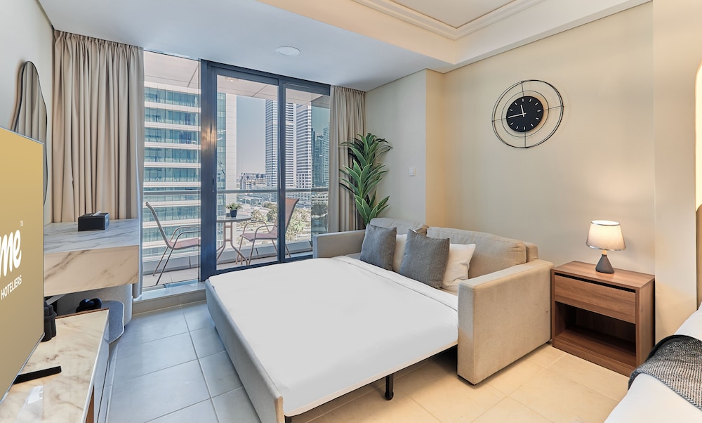 bnbme - Gold Crest Views 2 - STUDIO