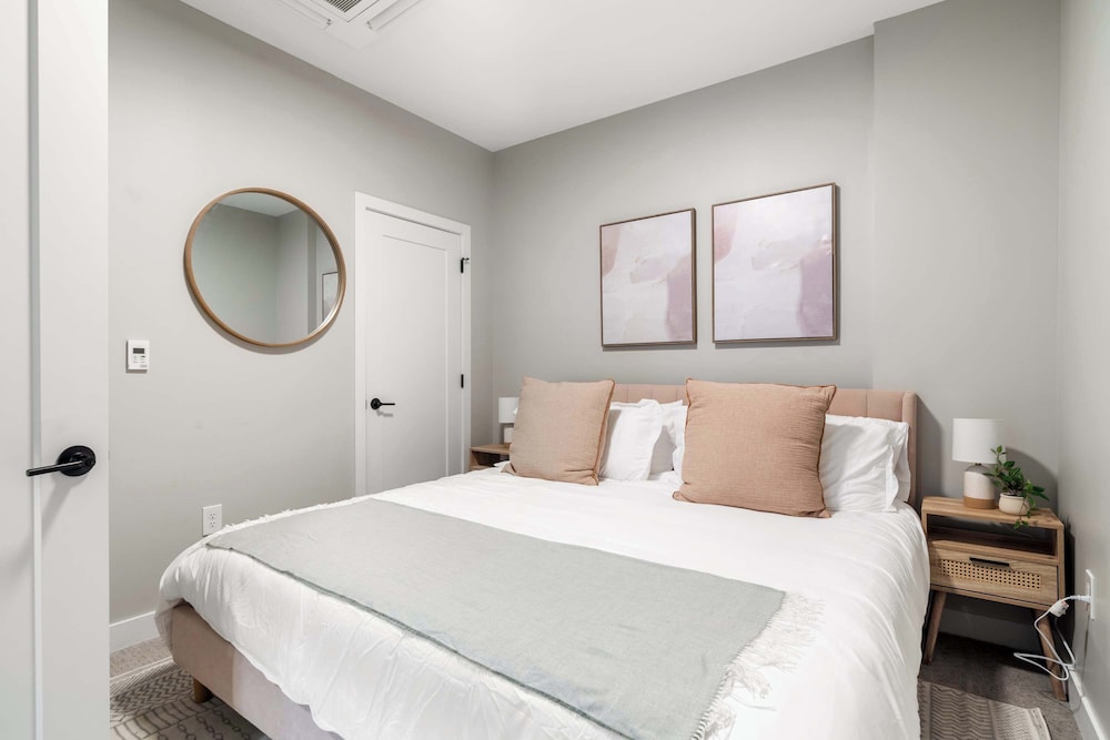 CozySuites at Textile
