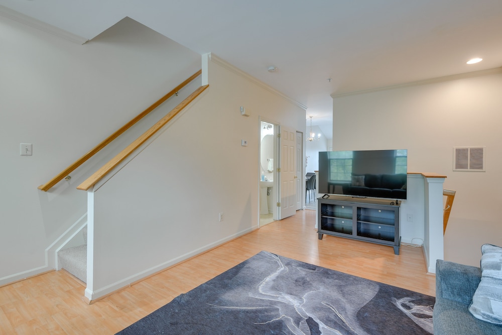 Owings Mills Townhouse: 8 Mi to Liberty Reservoir! - Property Image 13