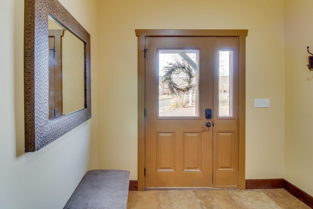 Cozy Ridgway Vacation Rental: Hike, Ski & Explore!