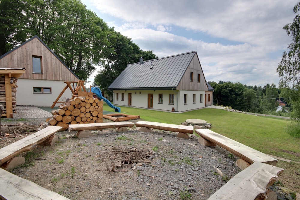 Child-friendly Villa in Bohemia