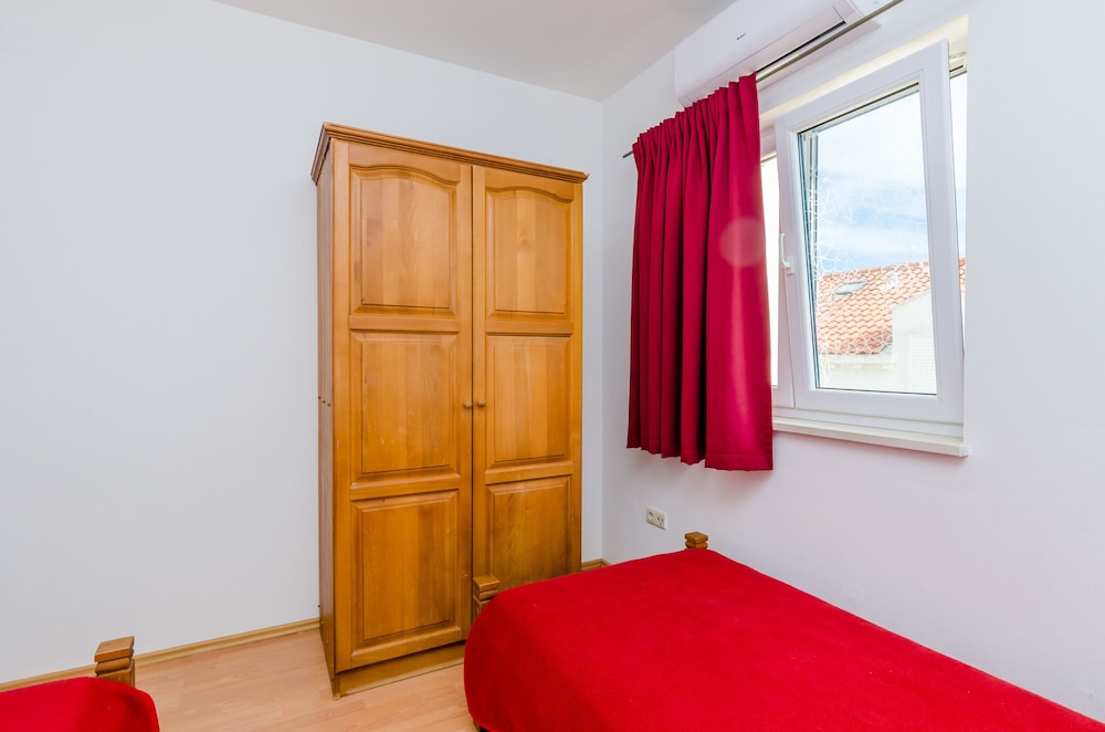 Burum Apartments