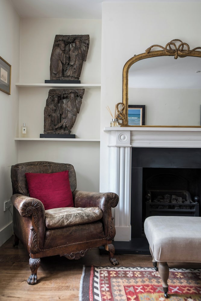 Donne Place by Onefinestay