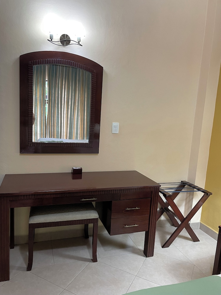 Hotel Centenario - Property Image 7