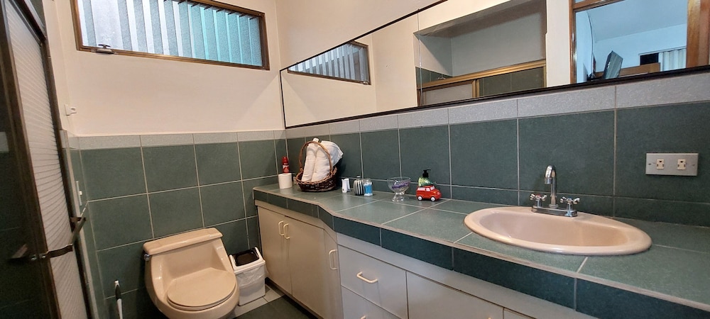 Photo 51