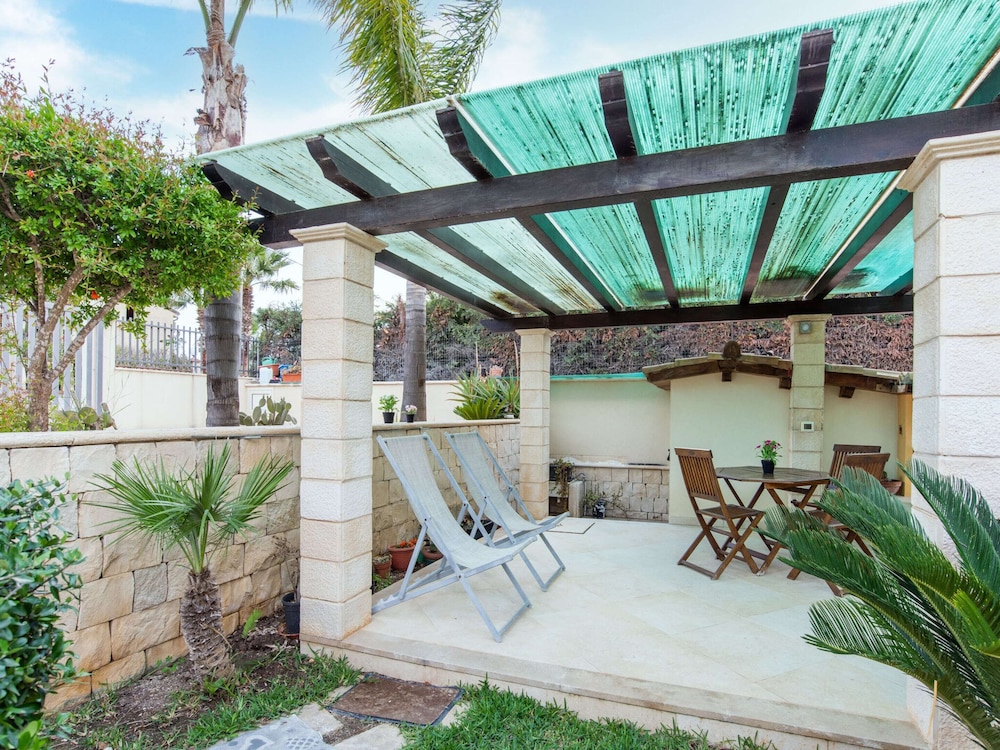 Simplistic Apartment in Reitani near Lido Beach view 3