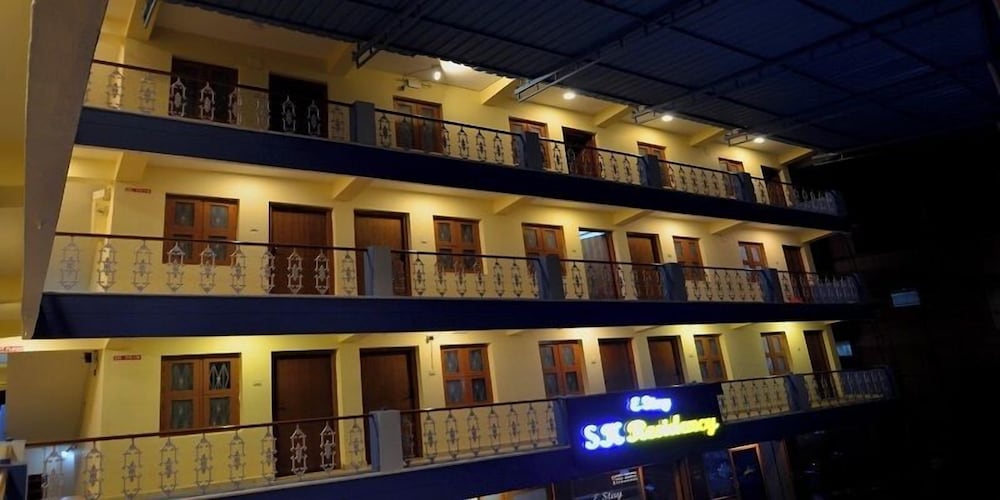Estay SK Residency