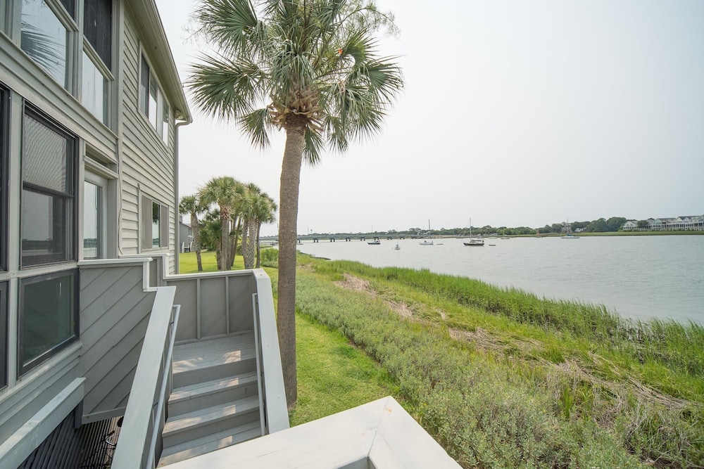 Charleston Vacations - Mariners Cay 27 2 Bedroom Holiday Home By My Ocean Rentals - Property Image 1