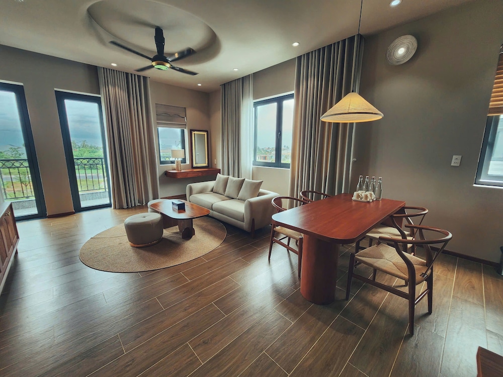 JULIE's HOUSE - LUXURY APARTMENT - HUE