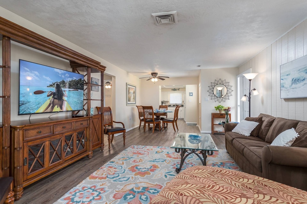Vista Hermosa Casita Near the Beach - Property Image 34