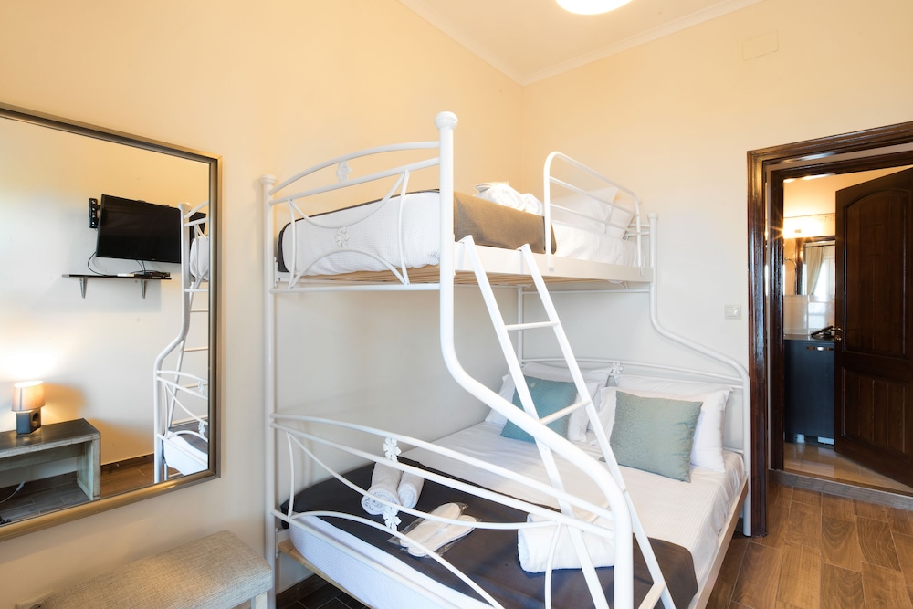 Melina Bay House photo 3