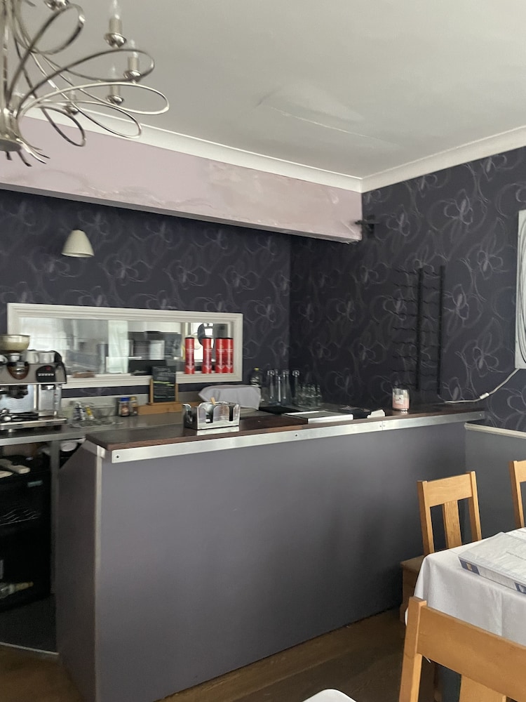 Windsor wine & dine view 2