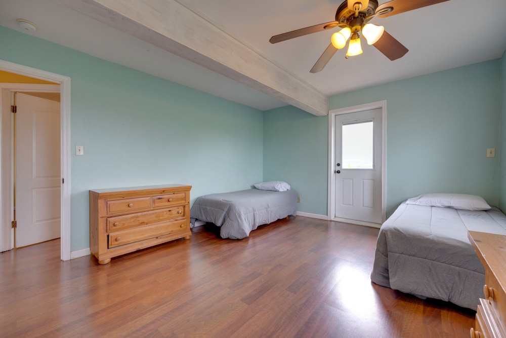 10-acre San Marcos Vacation Rental ~ 6 Mi to Tsu! view 5