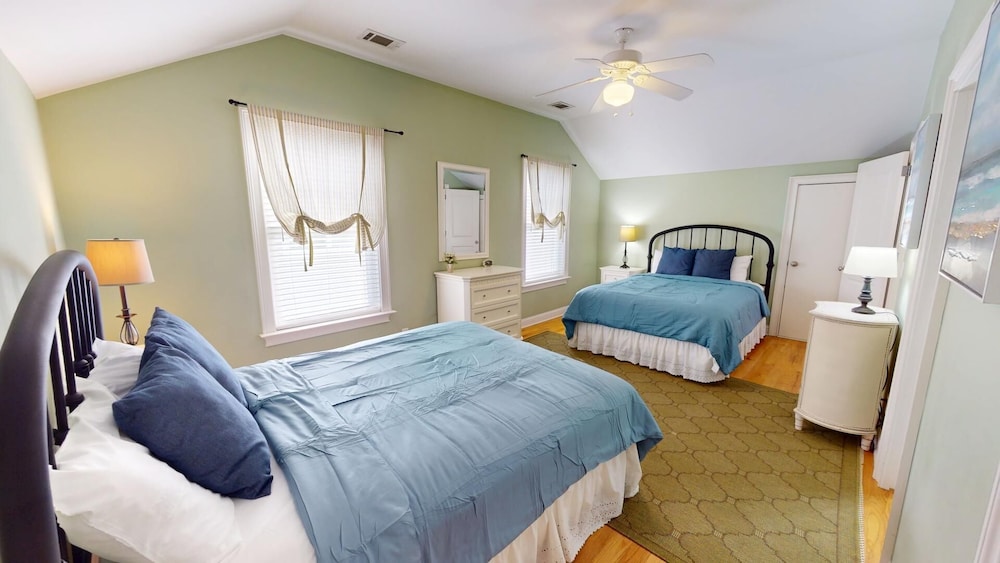 1308 Lovell Avenue by Tybee Vacation Rentals
