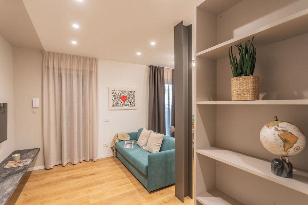 Rezia Apartments by Rent all Como