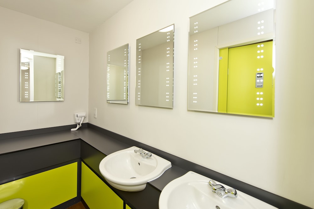 YHA Manorbier - Hostel