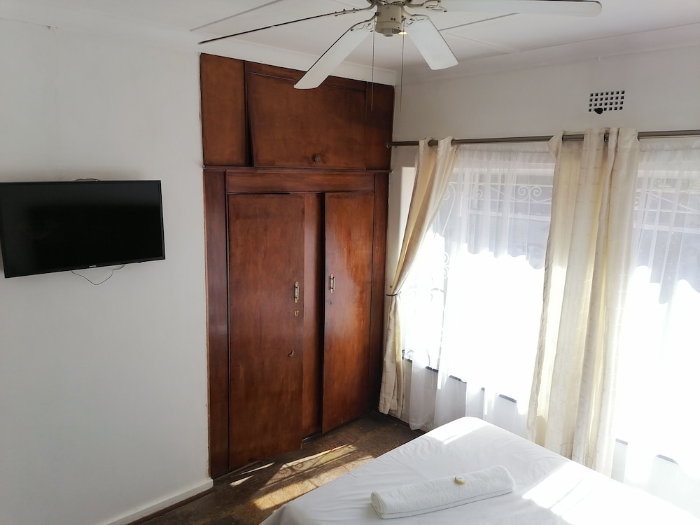 Photo 27