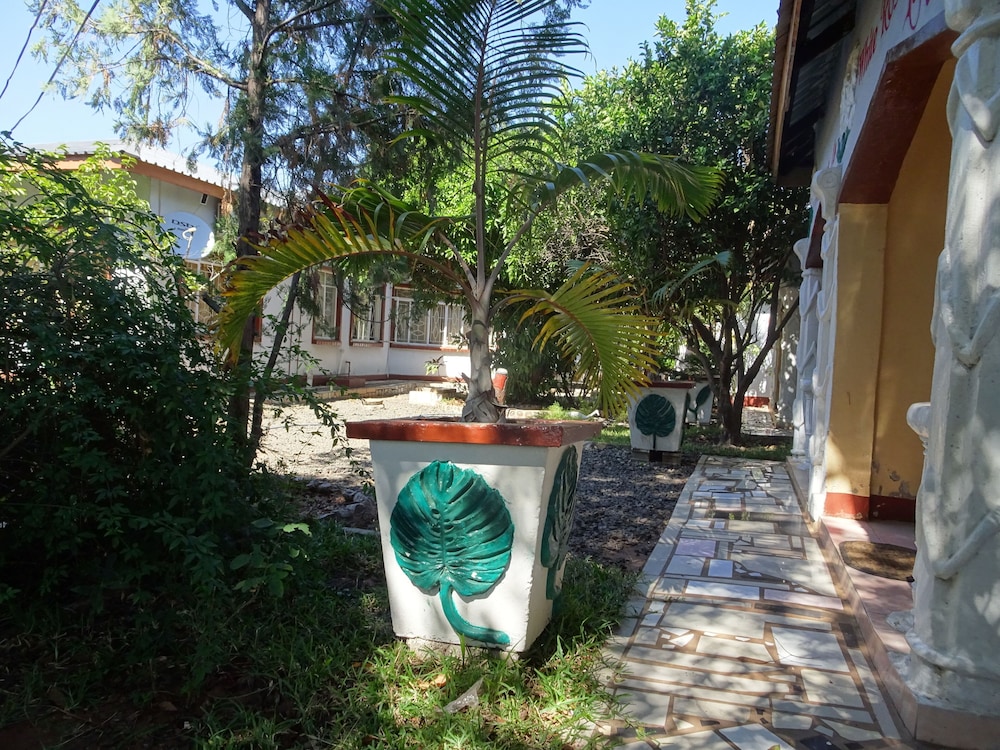 White Rose Lodge