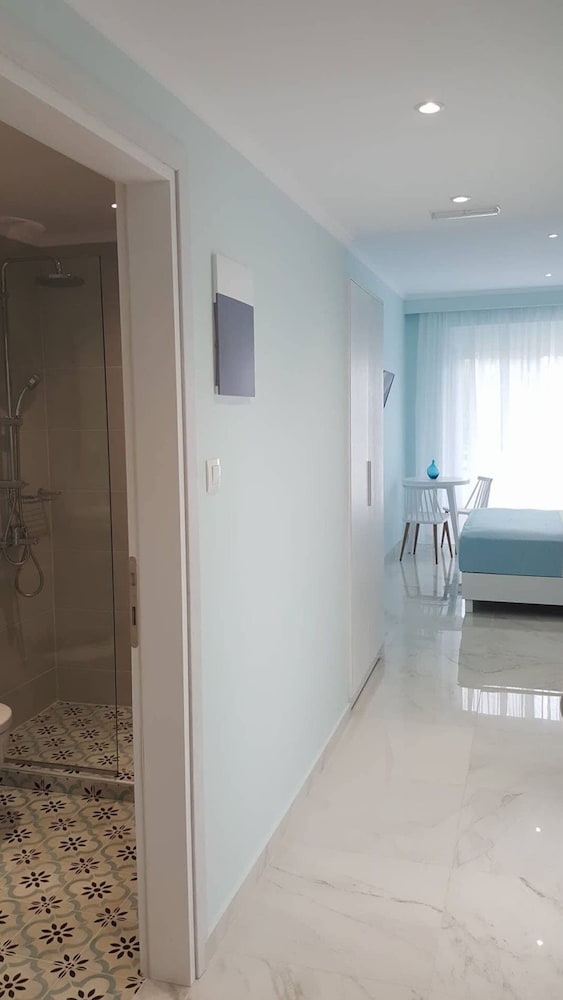 Mear Luxury Studio - Crete Garden Gem