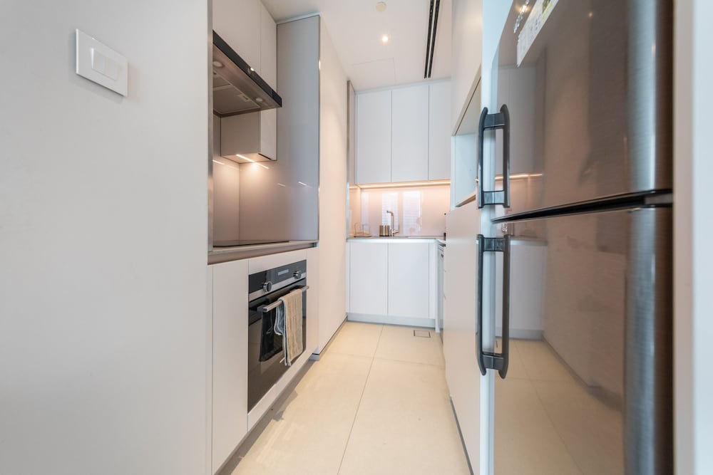 DXB - Address JBR - 705 - DM