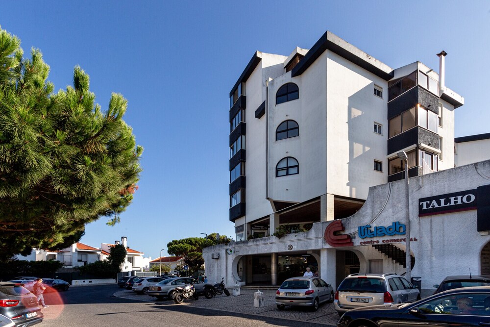 Cascais Ocean View by Homing