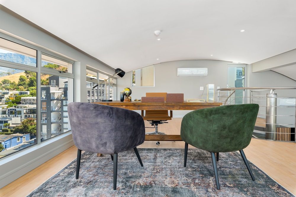 meeting & event spaces