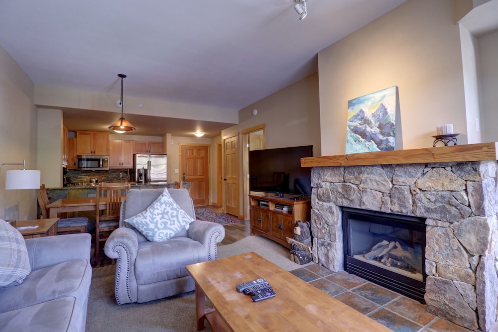 Pp606 Passage Point 1 Bedroom Condo