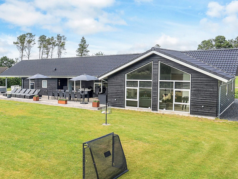 5 Star Holiday Home in Hadsund