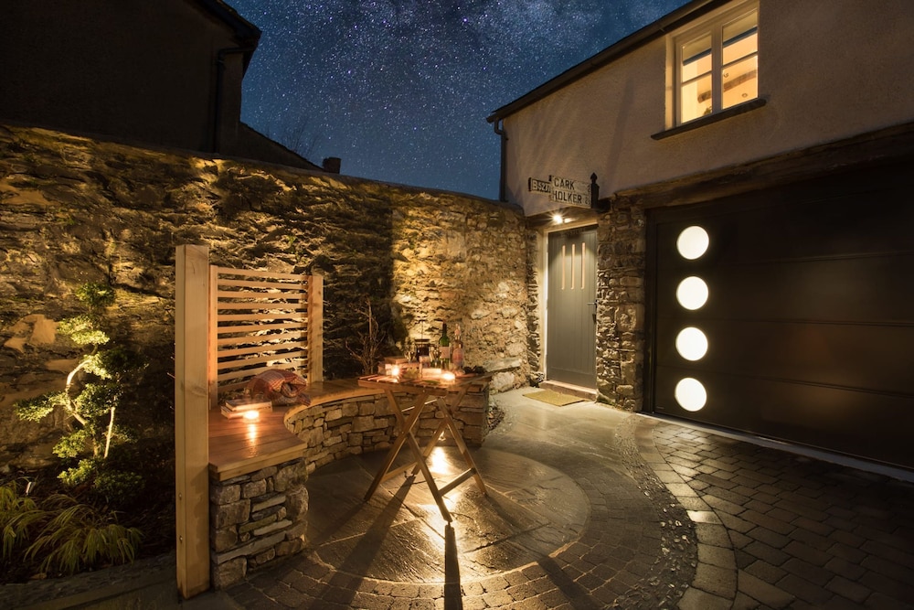 Wharton House Mews Retreat for two