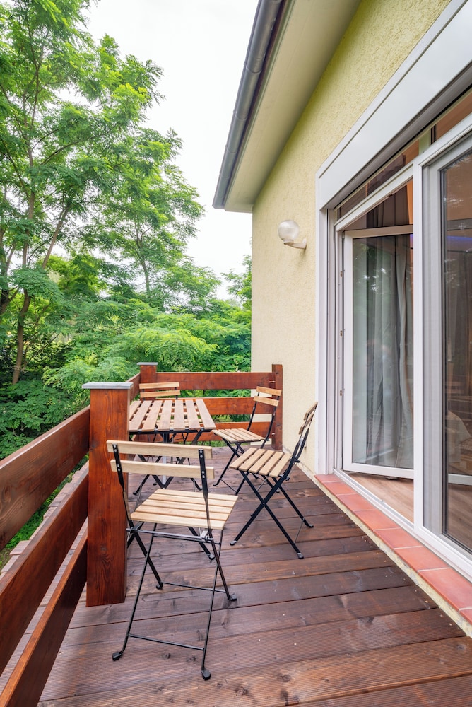 Arbio Monteurzimmer Zossen For 5 People W Parking