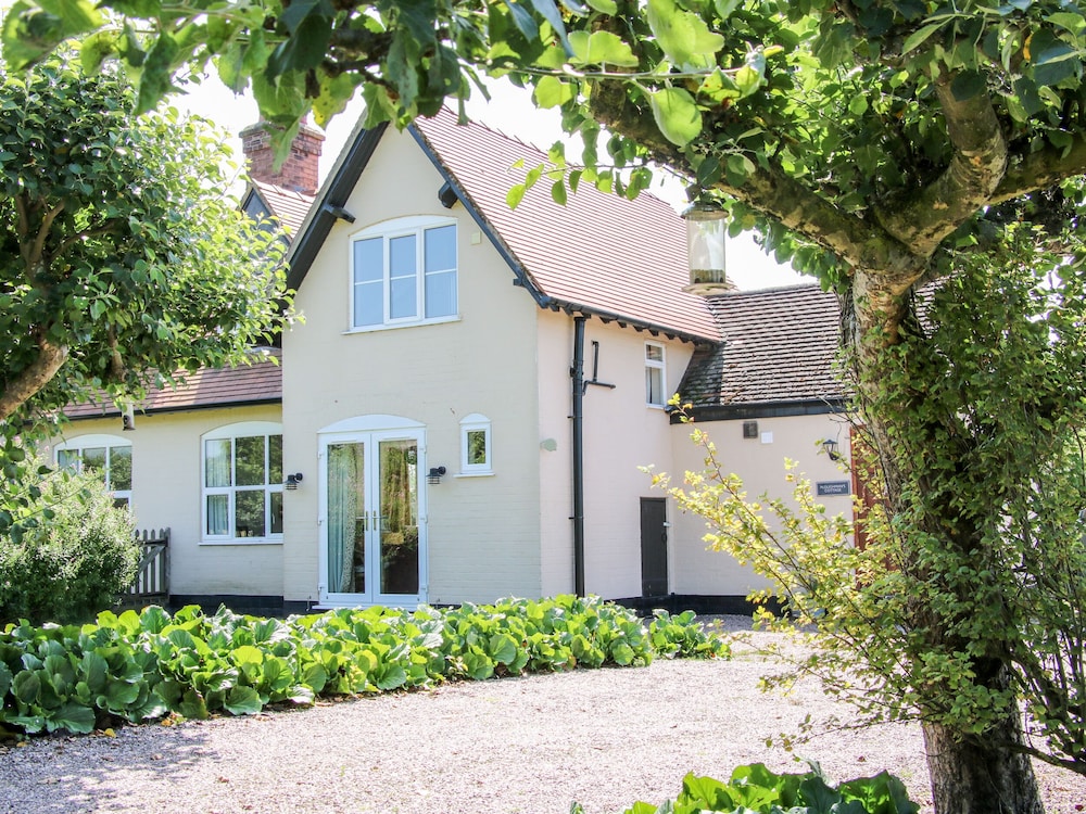 Ploughmans Cottage