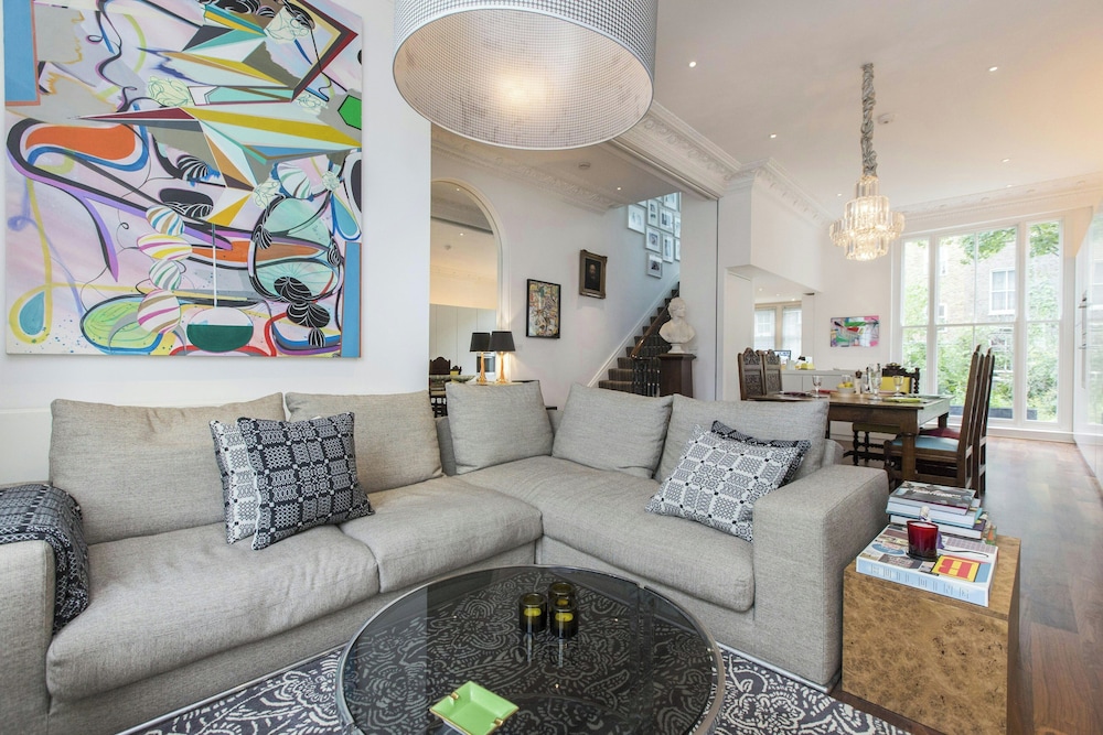 Leamington Road Villas II by Onefinestay