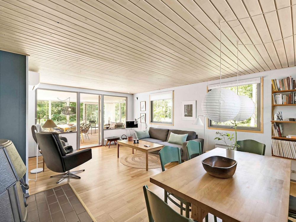 5 Star Holiday Home in Aakirkeby