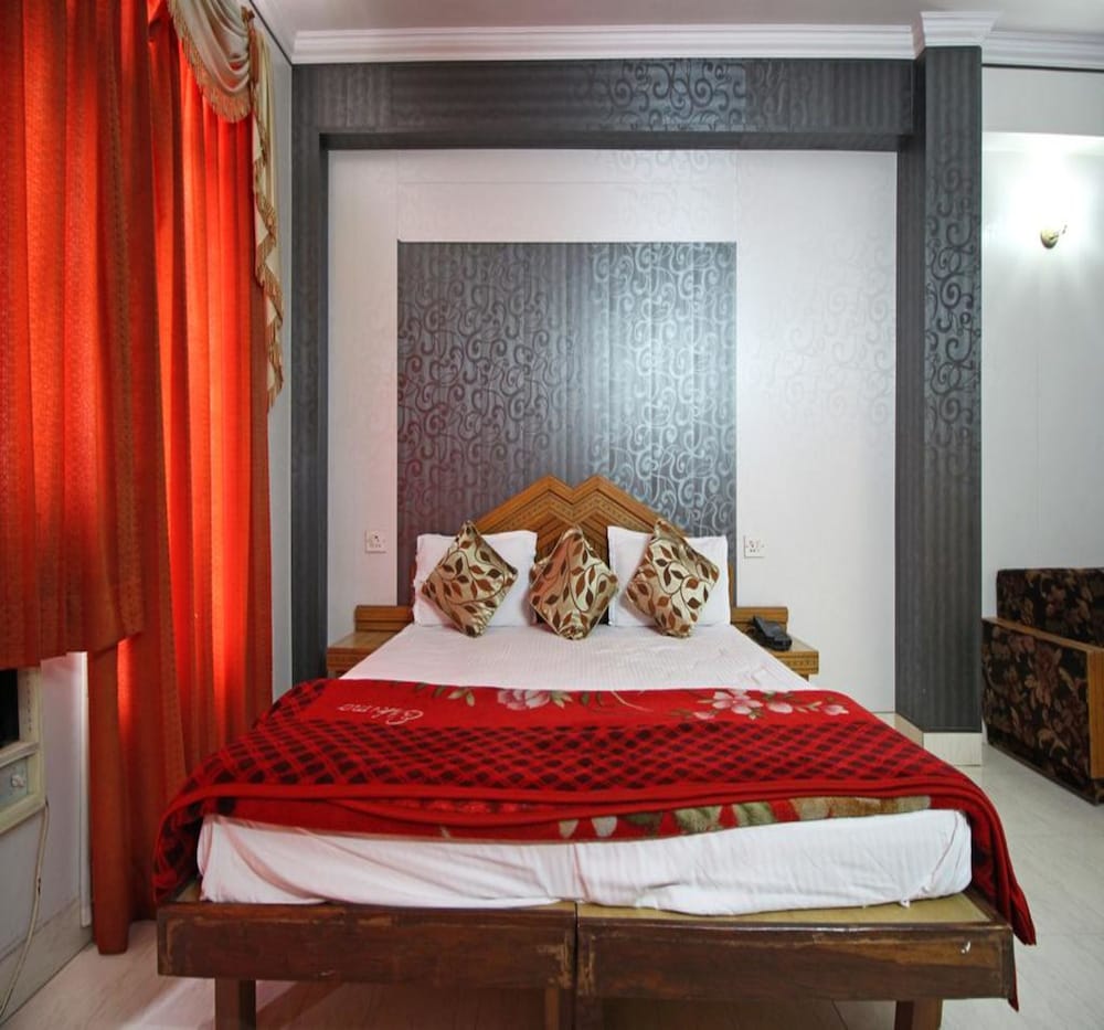 Hotel Sahil